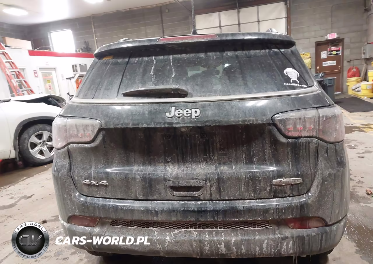 2020 Jeep Compass Latitude 4X4 VIN:3C4NJDBB2LT100522 - 16