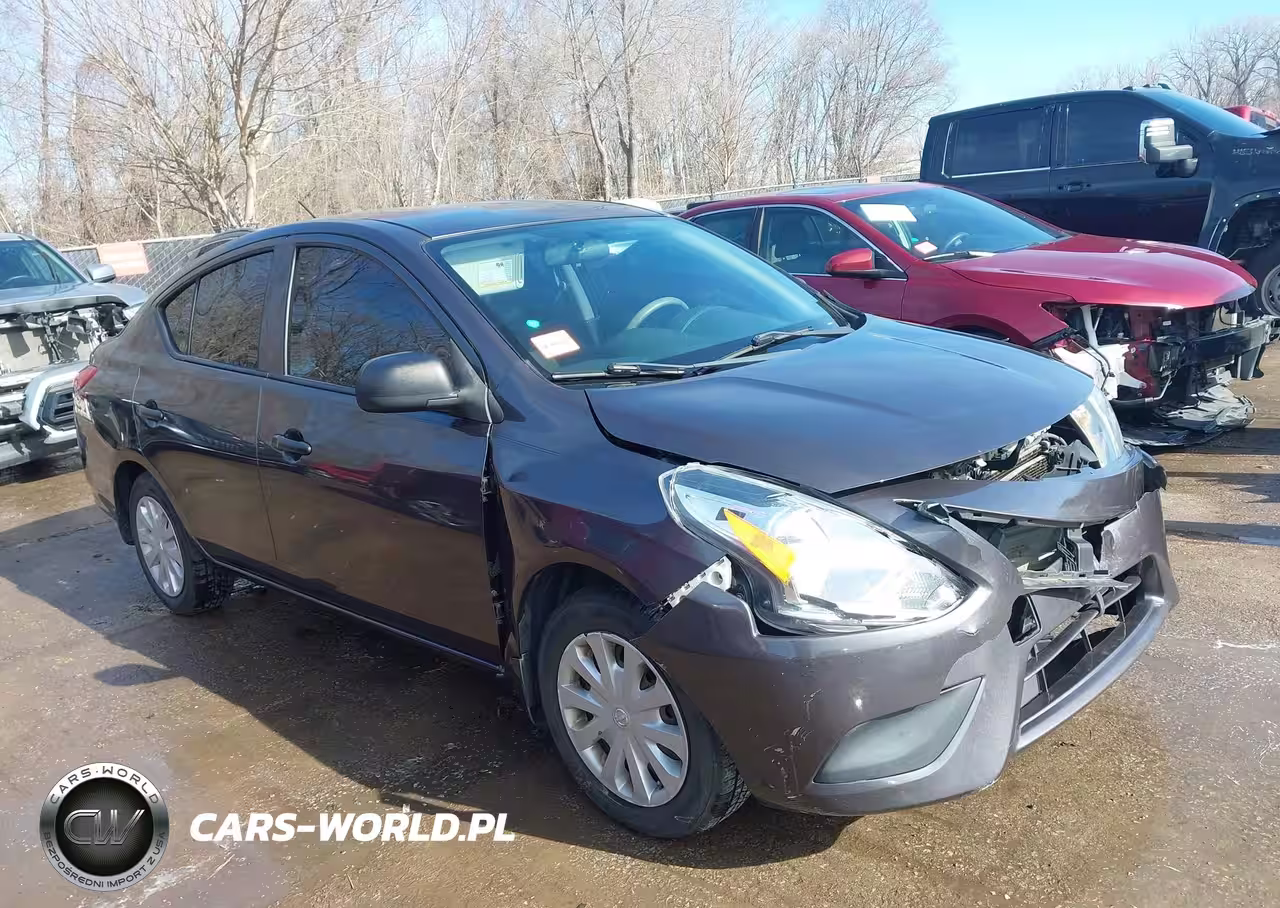 2015 Nissan Versa 1.6 S