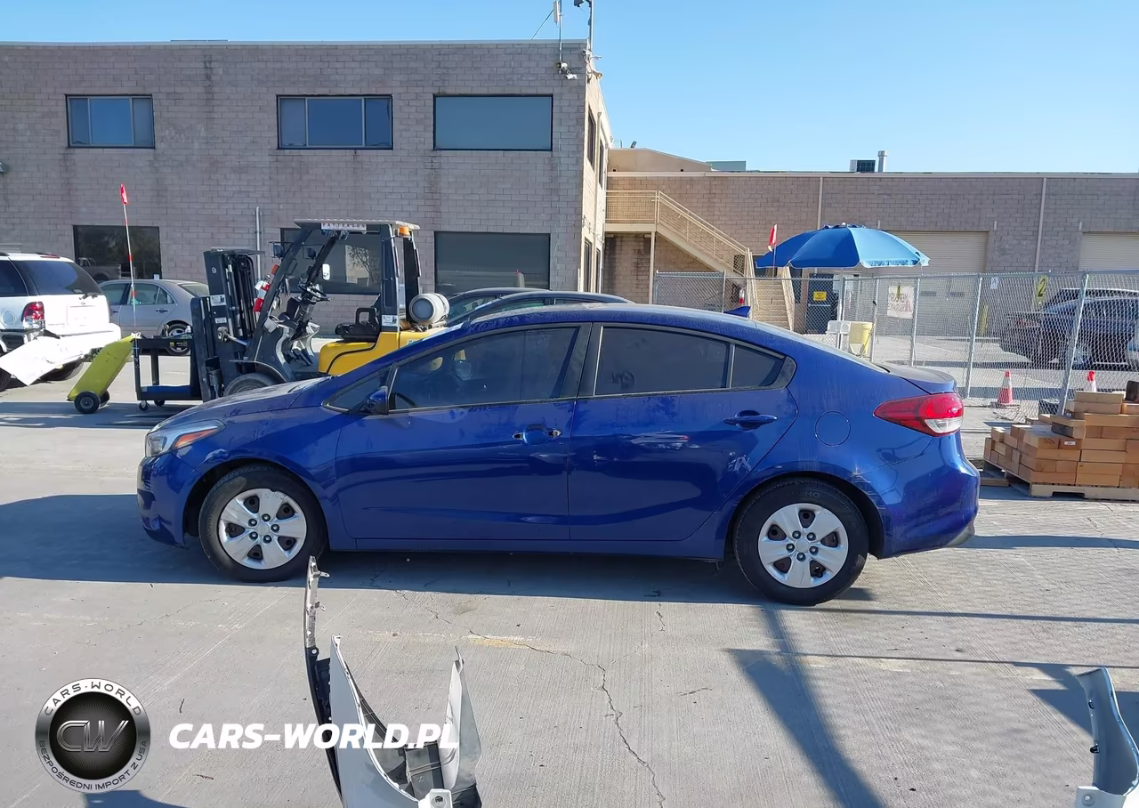 2017 Kia Forte Lx VIN:3KPFK4A76HE142654 - 14
