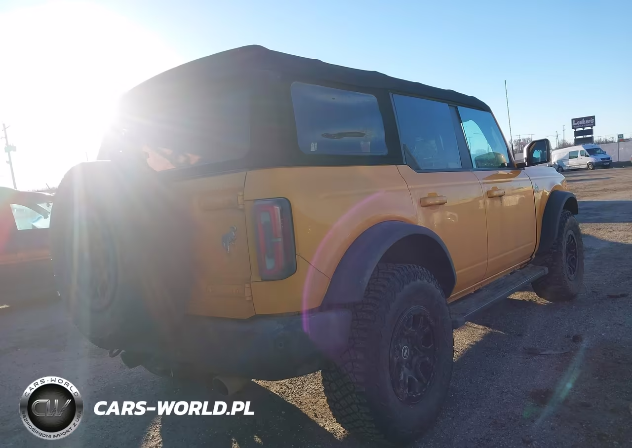 2022 Ford Bronco Outer Banks VIN:1FMEE5BPXNLA74588 - 4