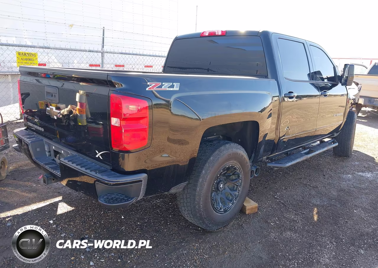 2017 Chevrolet Silverado 1500 2Lt VIN:3GCUKREC5HG364389 - 4