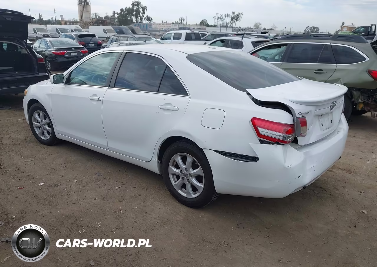 2011 Toyota Camry Le VIN:4T4BF3EK9BR111565 - 3