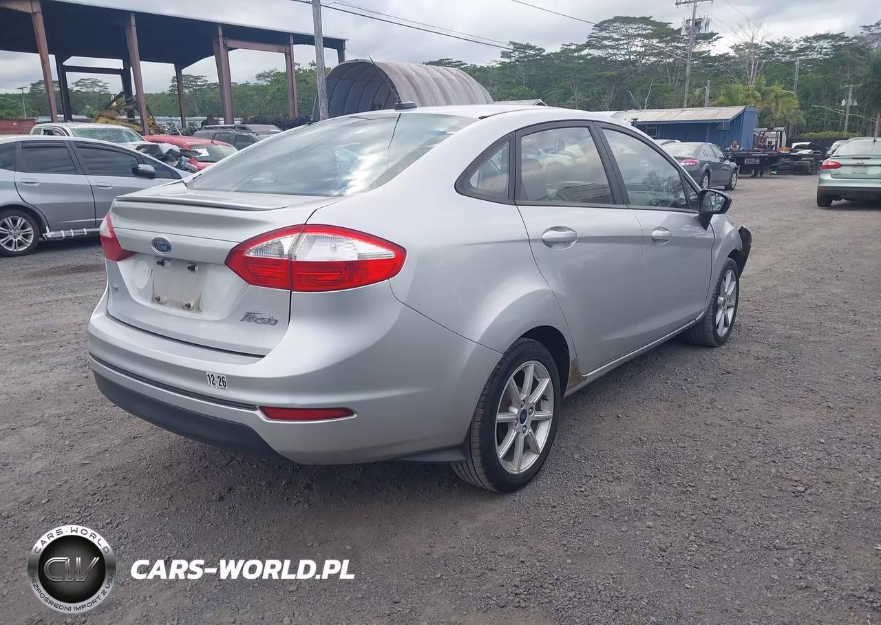 2016 Ford Fiesta Se VIN:3FADP4BJ9GM167657 - 4