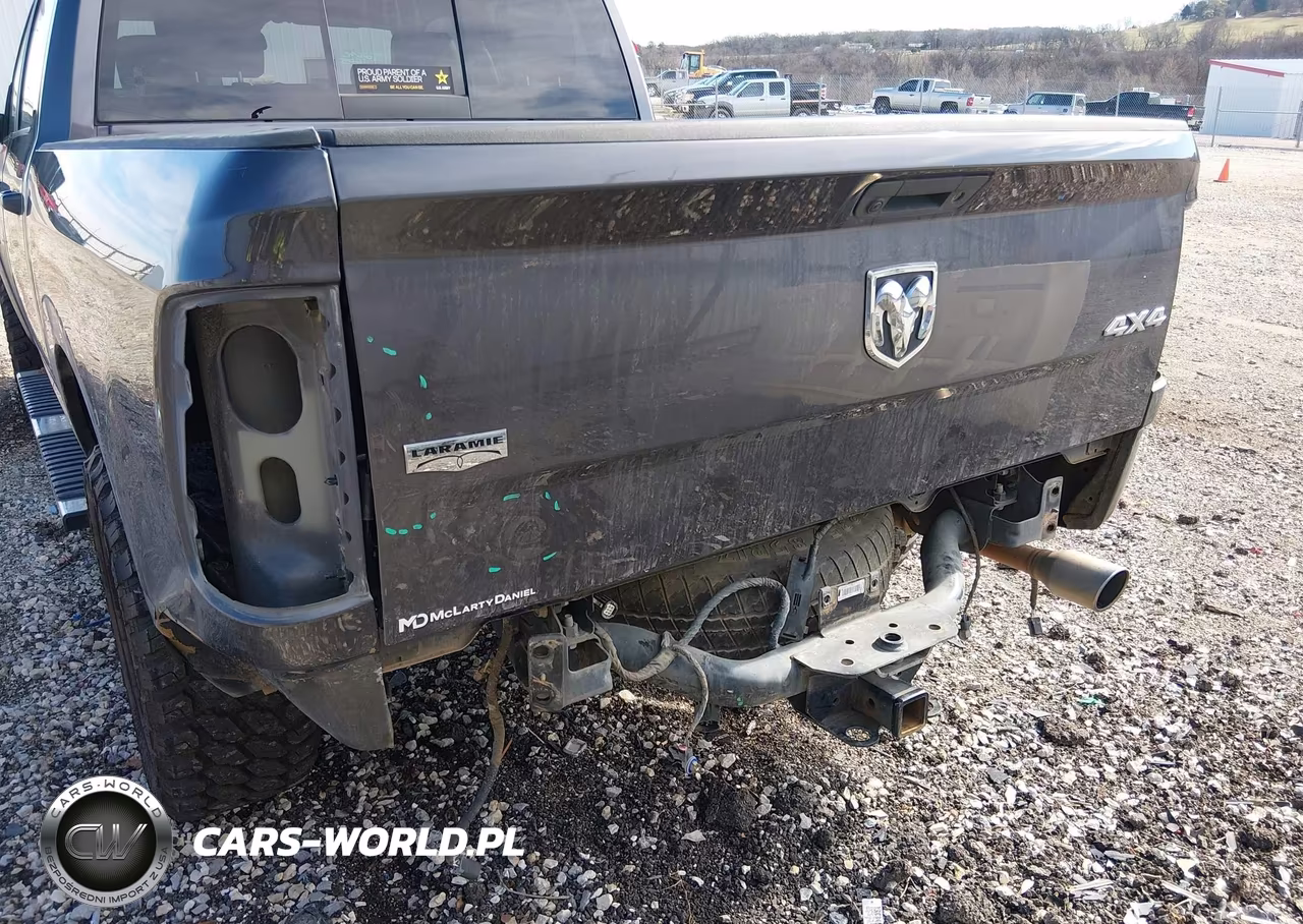 2018 Ram 1500 Laramie 4X4 5'7 Box VIN:1C6RR7NM2JS257594 - 19