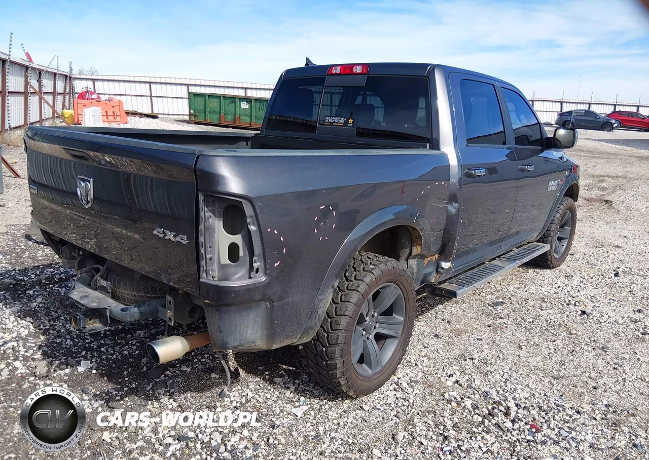 2018 Ram 1500 Laramie 4X4 5'7 Box VIN:1C6RR7NM2JS257594 - 4