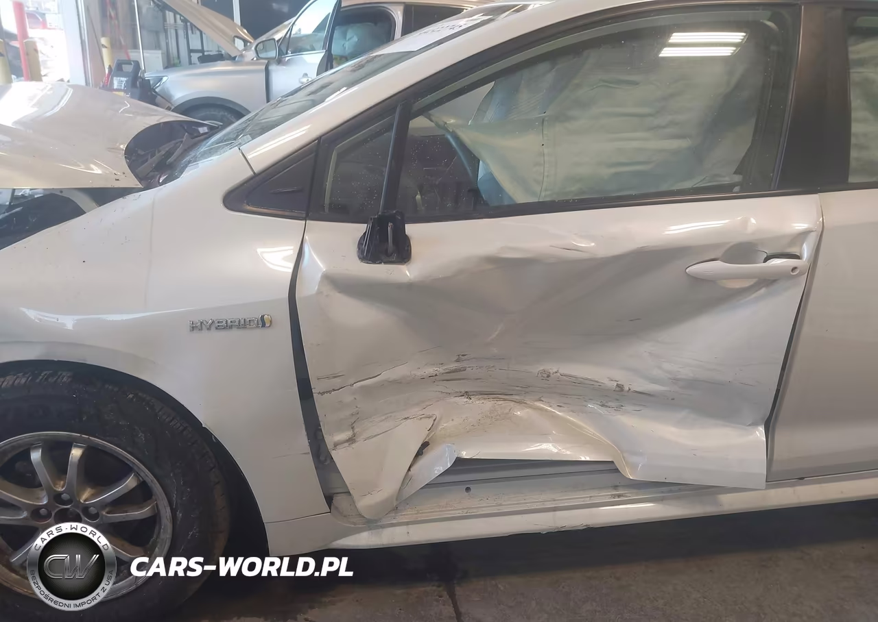 2021 Toyota Corolla Le VIN:JTDEAMDE8MJ026149 - 17