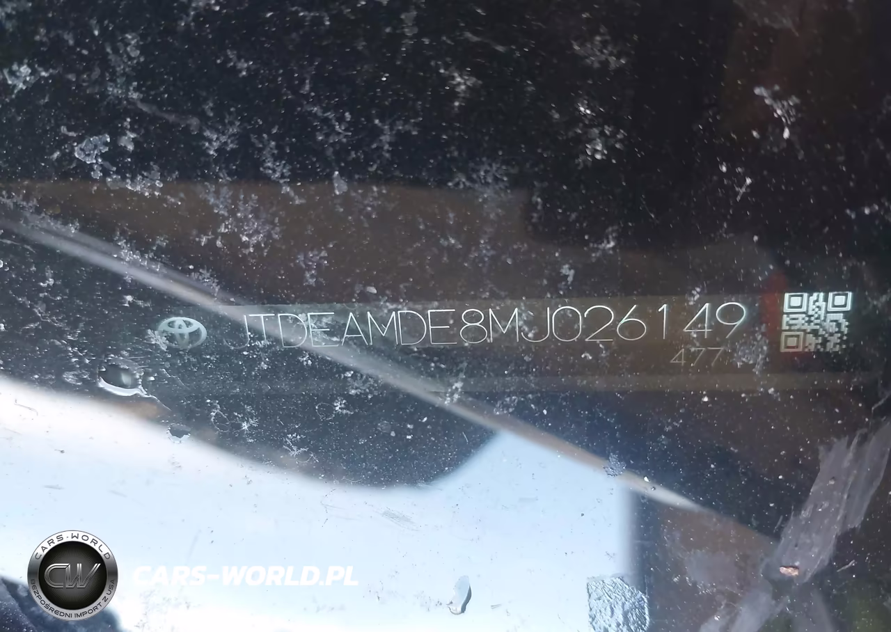 2021 Toyota Corolla Le VIN:JTDEAMDE8MJ026149 - 9