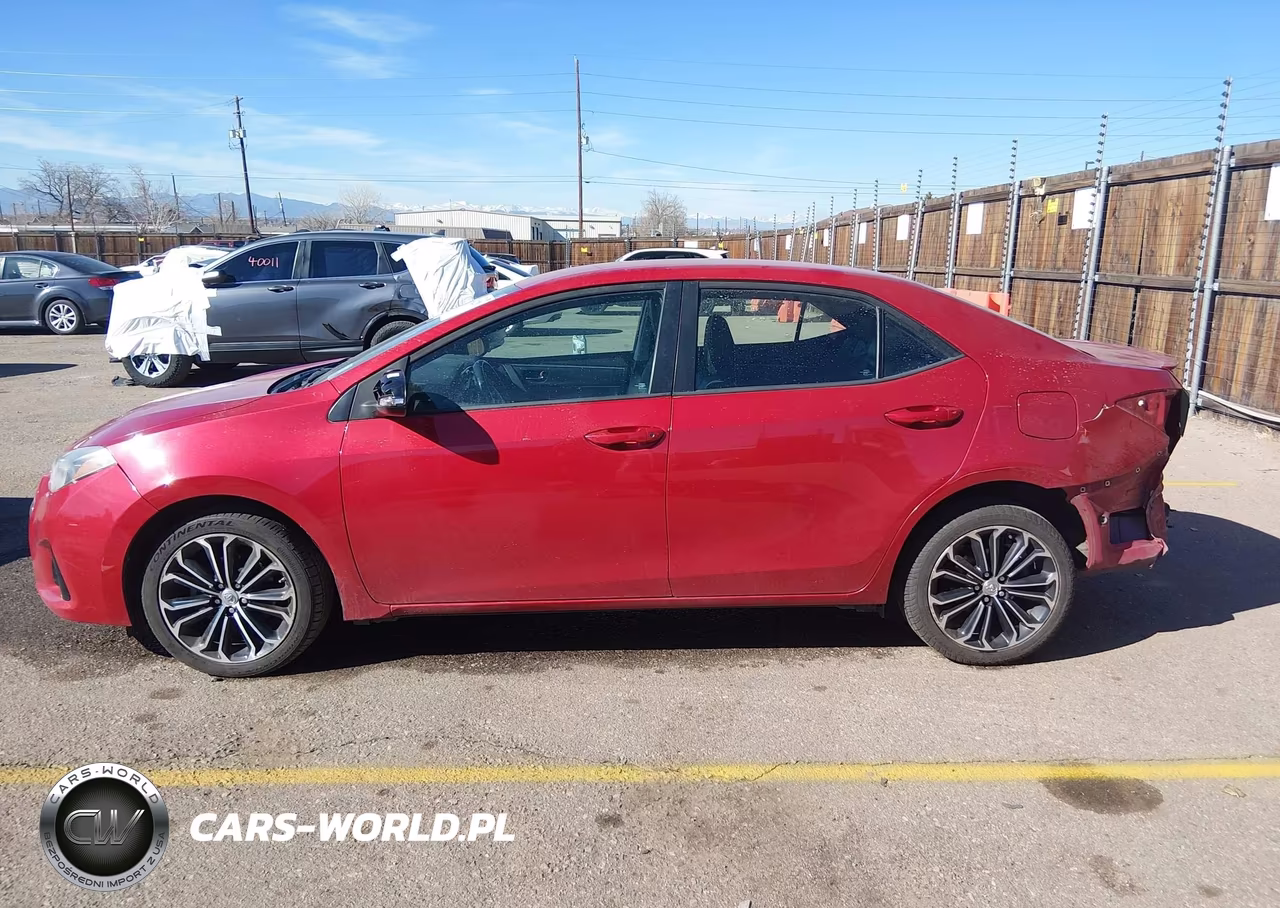 2016 Toyota Corolla S Plus VIN:5YFBURHE3GP564999 - 15