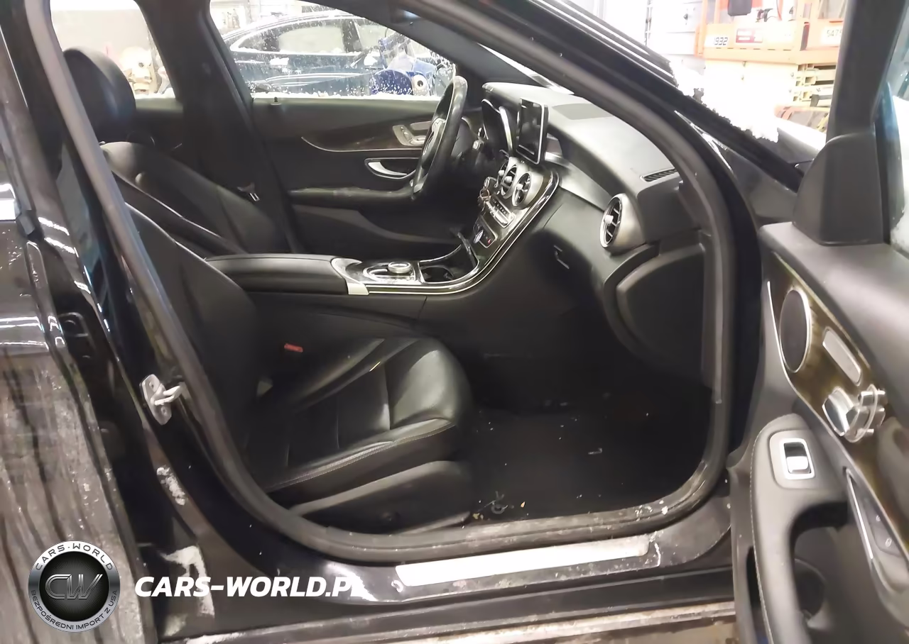 2018 Mercedes-Benz C 300 4Matic VIN:55SWF4KB8JU260999 - 5