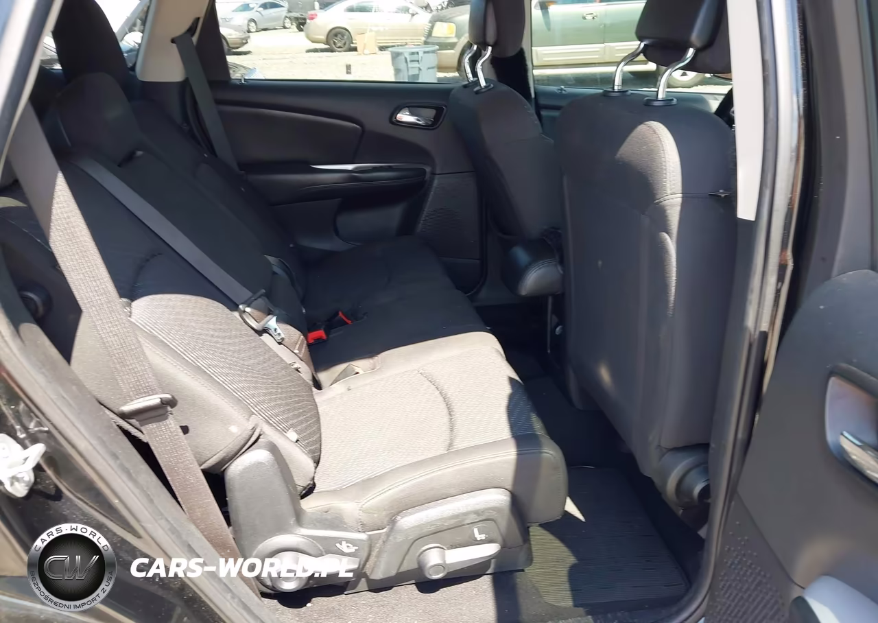 2018 Dodge Journey Se VIN:3C4PDCAB9JT533828 - 8