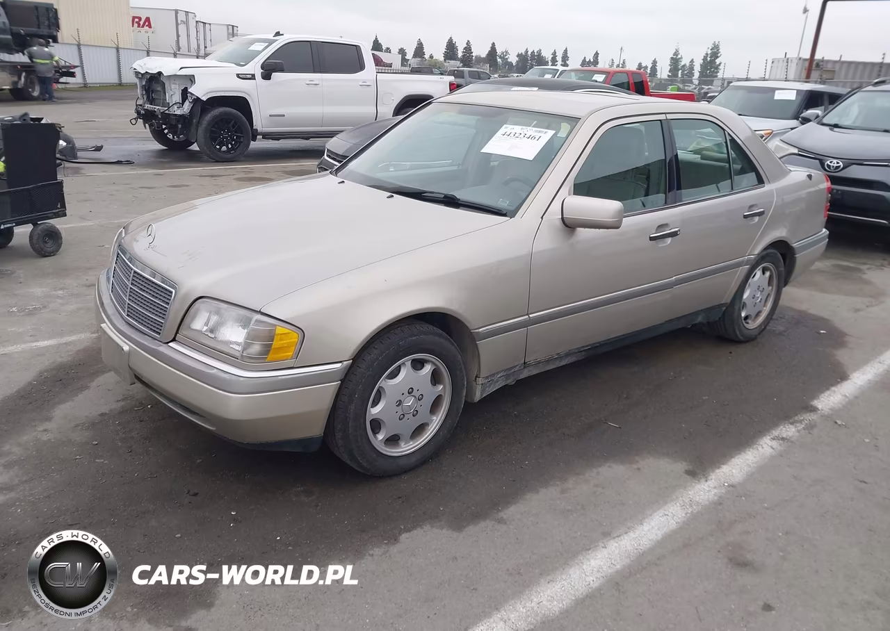 1995 Mercedes-Benz C 220 VIN:WDBHA22E8SF226712 - 2