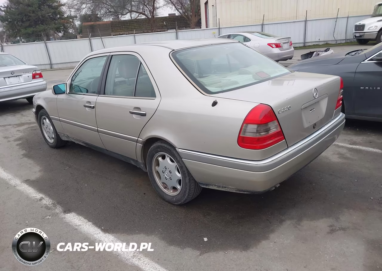 1995 Mercedes-Benz C 220 VIN:WDBHA22E8SF226712 - 3