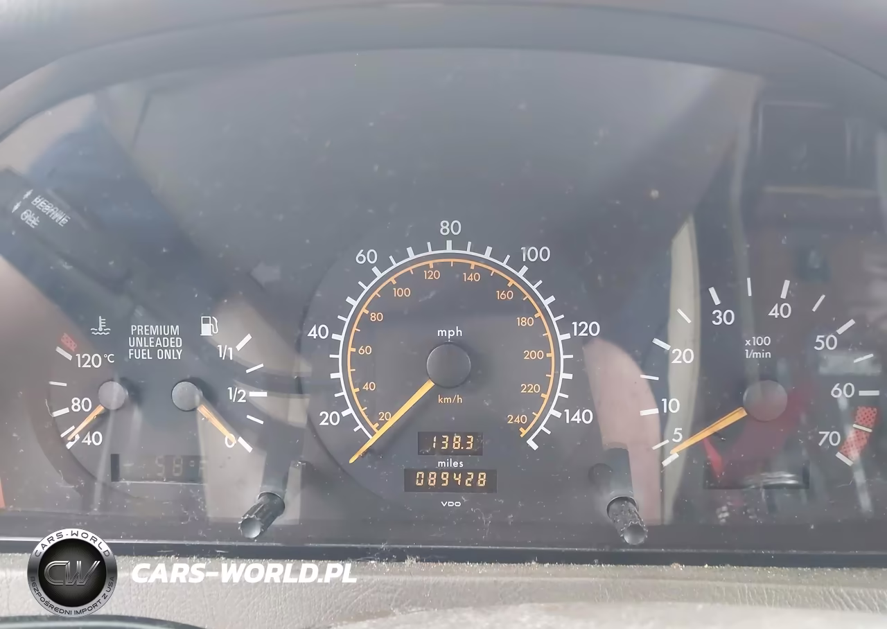 1995 Mercedes-Benz C 220 VIN:WDBHA22E8SF226712 - 7