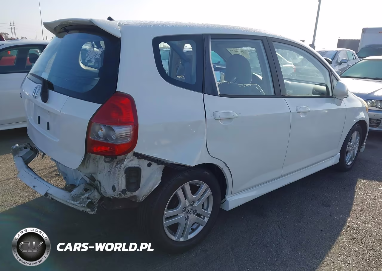 2007 Honda Fit Sport VIN:JHMGD38657S021968 - 4