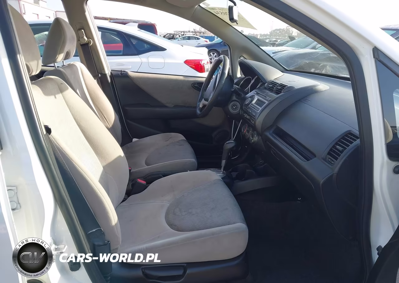 2007 Honda Fit Sport VIN:JHMGD38657S021968 - 5