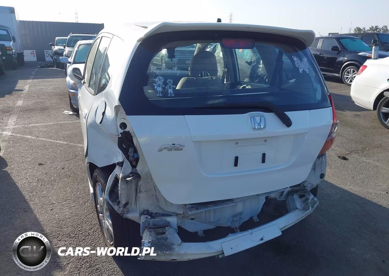 2007 Honda Fit Sport VIN:JHMGD38657S021968 - 6