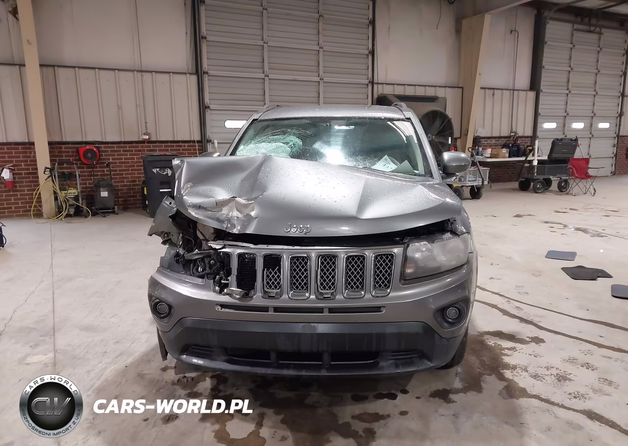 2014 Jeep Compass Latitude VIN:1C4NJCEA5ED624642 - 12