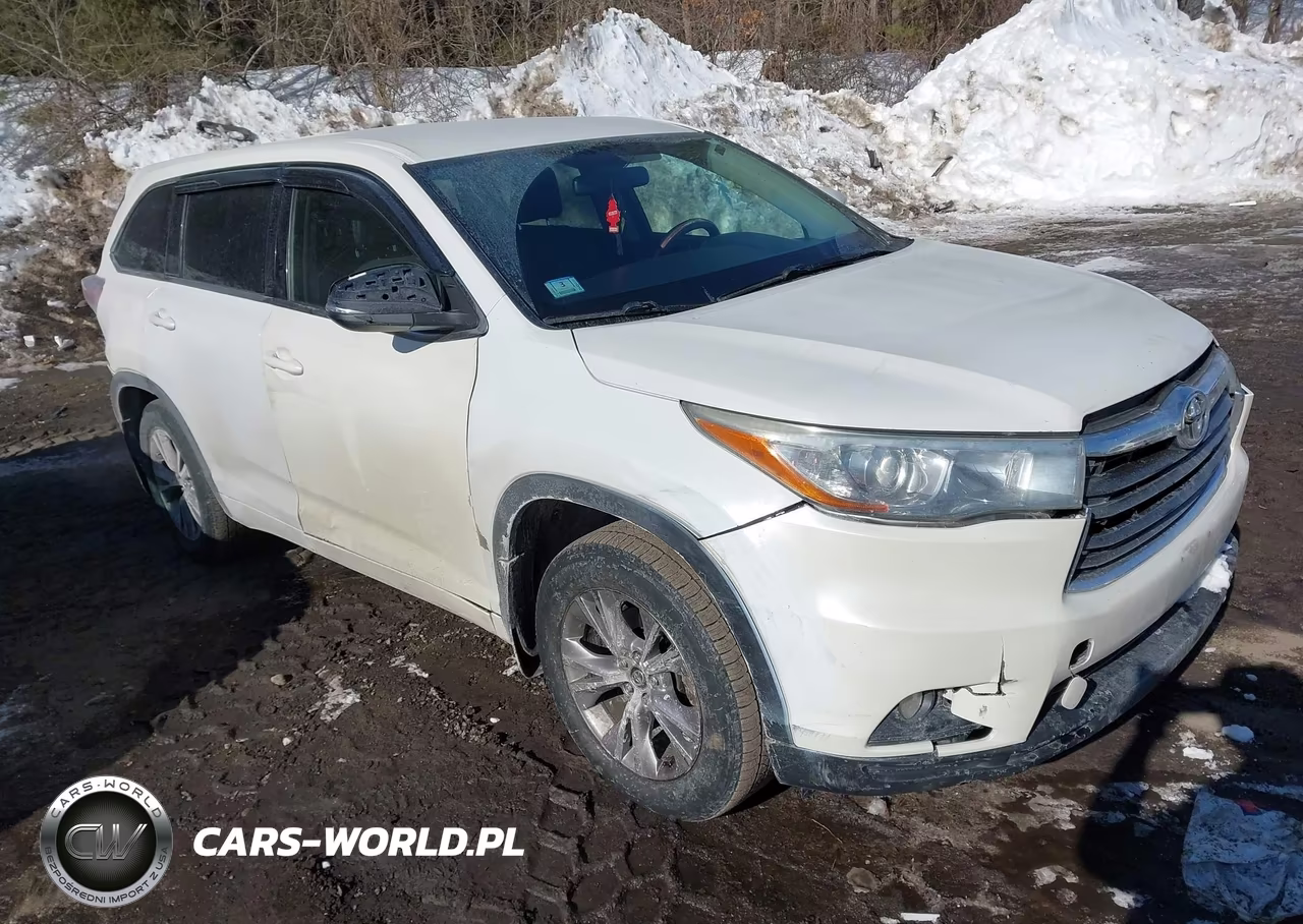 2016 Toyota Highlander Le Plus V6