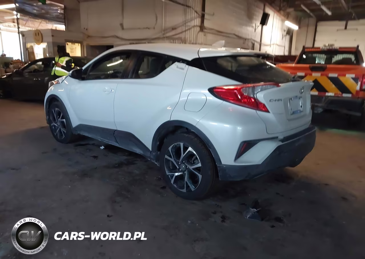 2019 Toyota C-Hr Xle VIN:NMTKHMBX1KR077896 - 3
