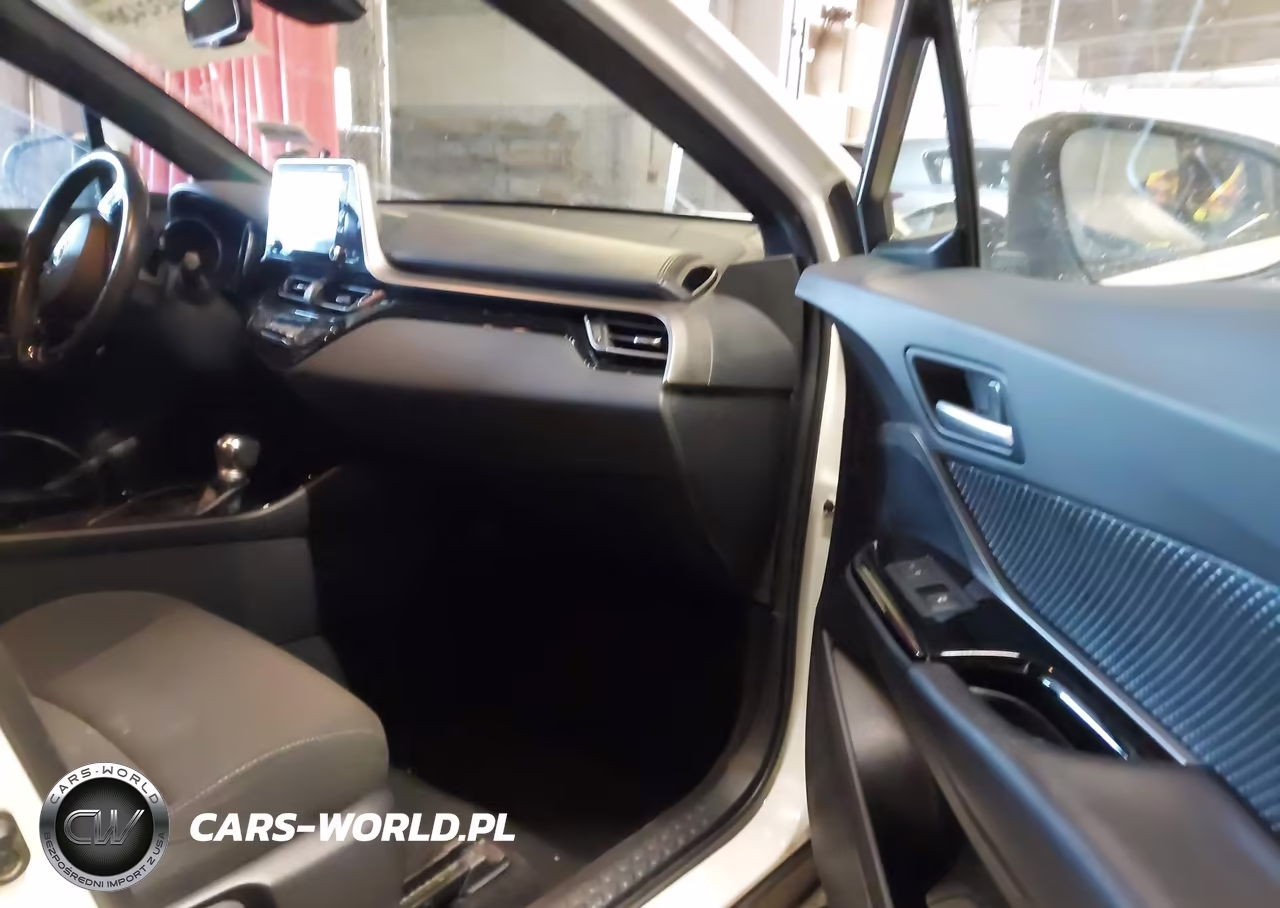 2019 Toyota C-Hr Xle VIN:NMTKHMBX1KR077896 - 5