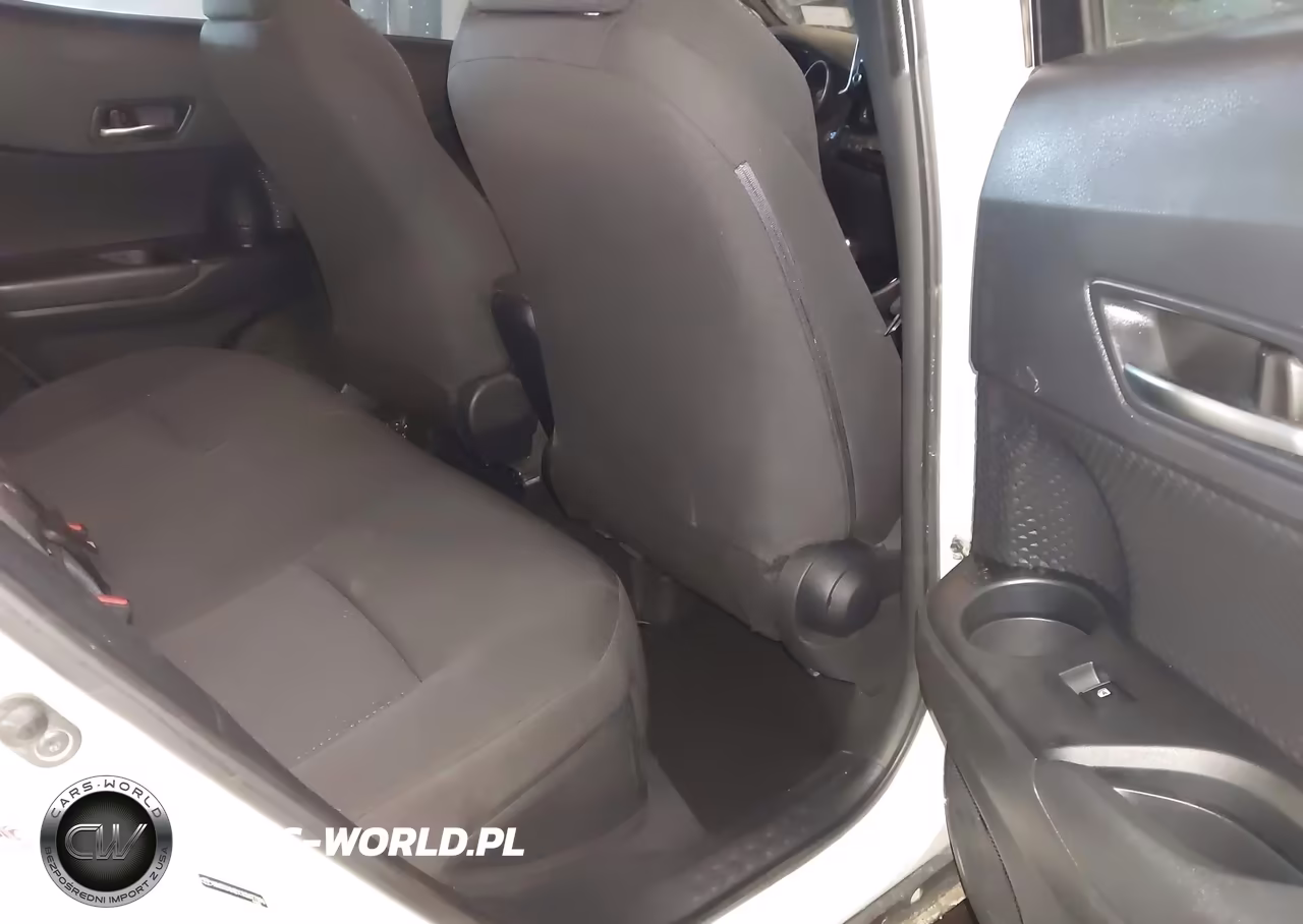 2019 Toyota C-Hr Xle VIN:NMTKHMBX1KR077896 - 8