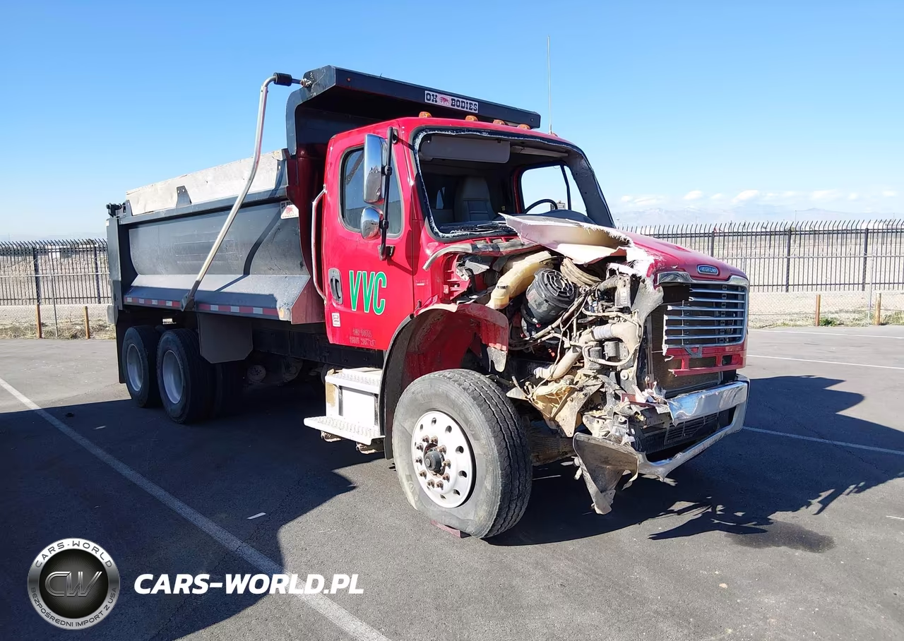 2018 Freightliner M2 106