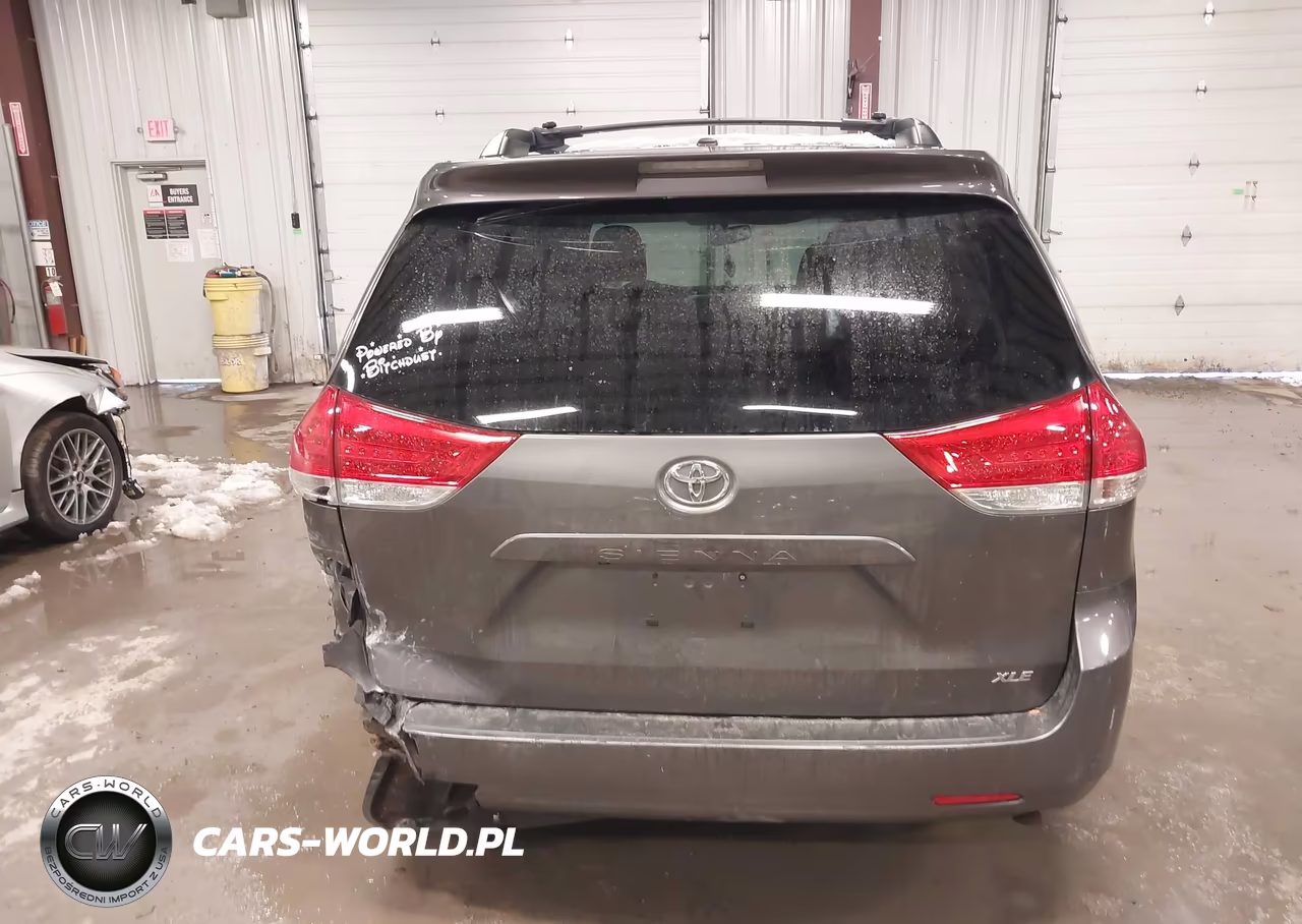 2014 Toyota Sienna Xle V6 8 Passenger VIN:5TDYK3DC0ES417206 - 15