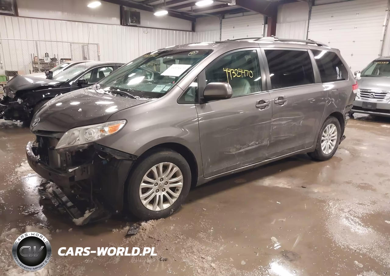 2014 Toyota Sienna Xle V6 8 Passenger VIN:5TDYK3DC0ES417206 - 2