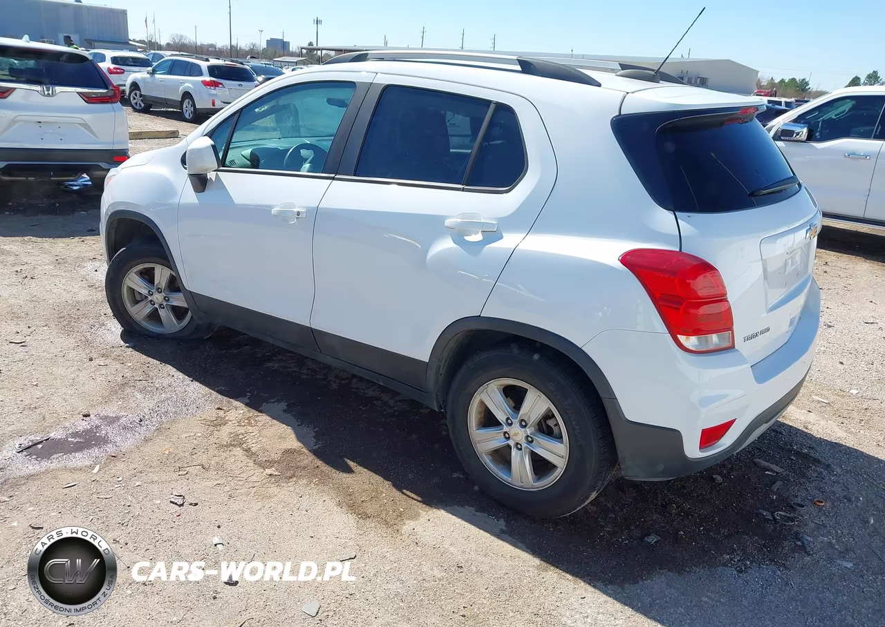 2021 Chevrolet Trax Awd Lt VIN:KL7CJPSB6MB321730 - 3