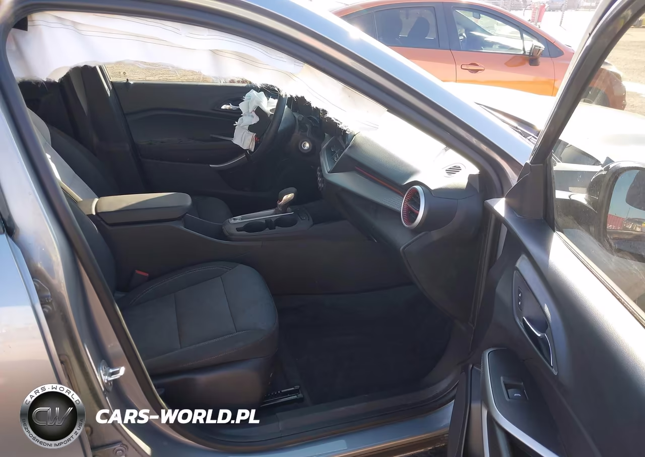 2025 Chevrolet Trax Fwd 1Rs VIN:KL77LGEP2SC177961 - 5