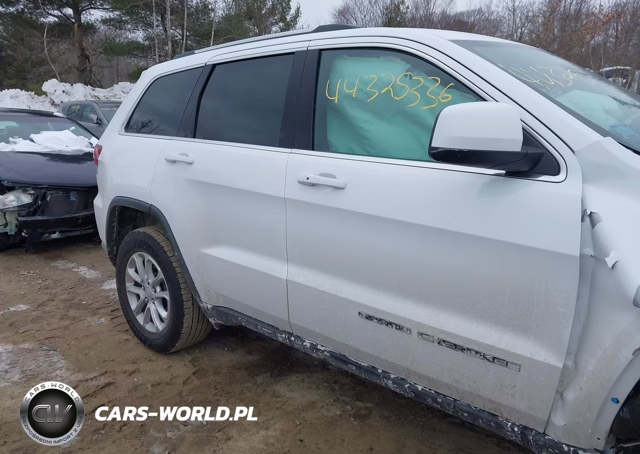 2021 Jeep Grand Cherokee Laredo E 4X4 VIN:1C4RJFAG1MC730832 - 12