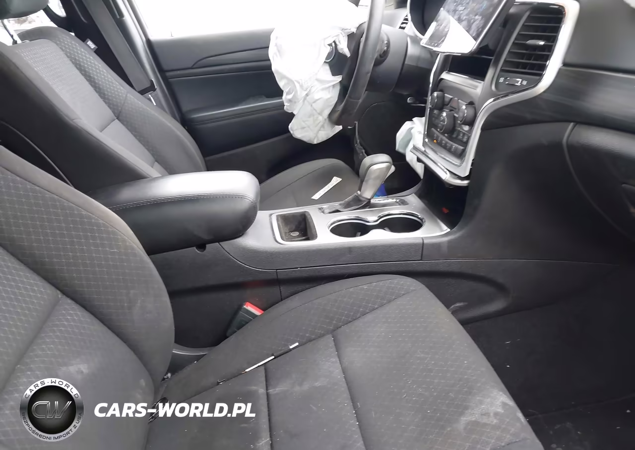 2021 Jeep Grand Cherokee Laredo E 4X4 VIN:1C4RJFAG1MC730832 - 5