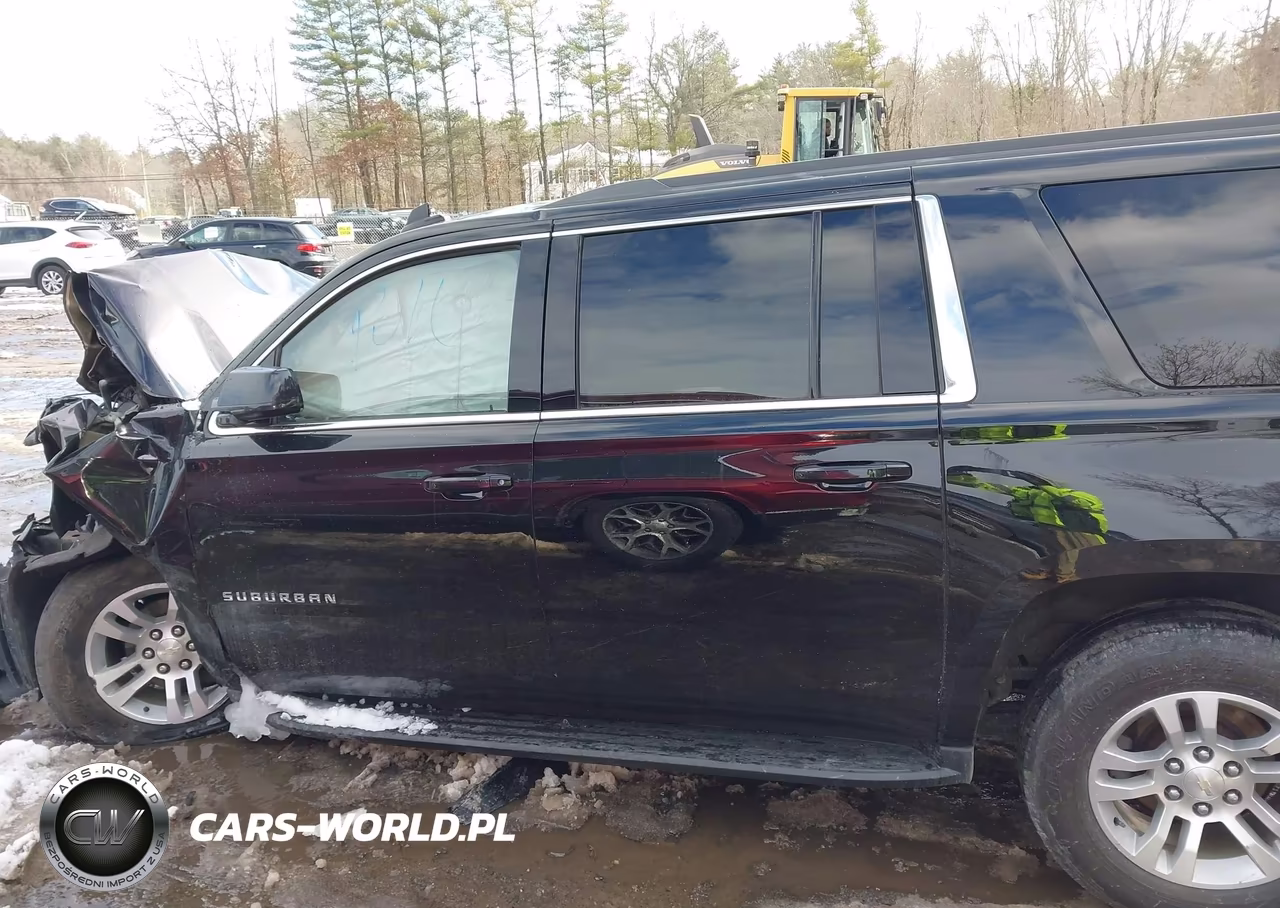 2020 Chevrolet Suburban 4Wd Ls VIN:1GNSKGKC0LR174211 - 13