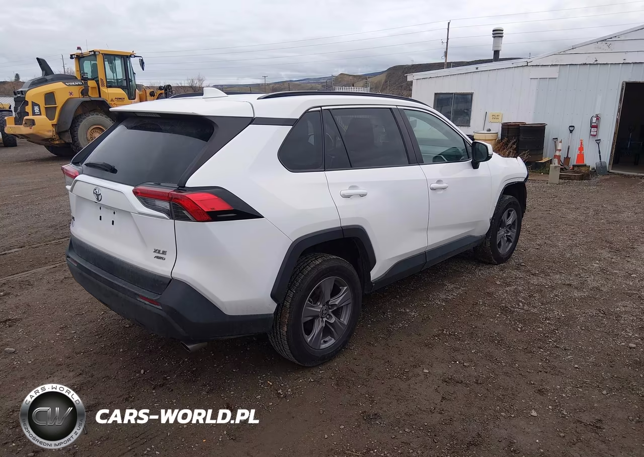 2022 Toyota Rav4 Xle VIN:2T3P1RFV1NW257397 - 4