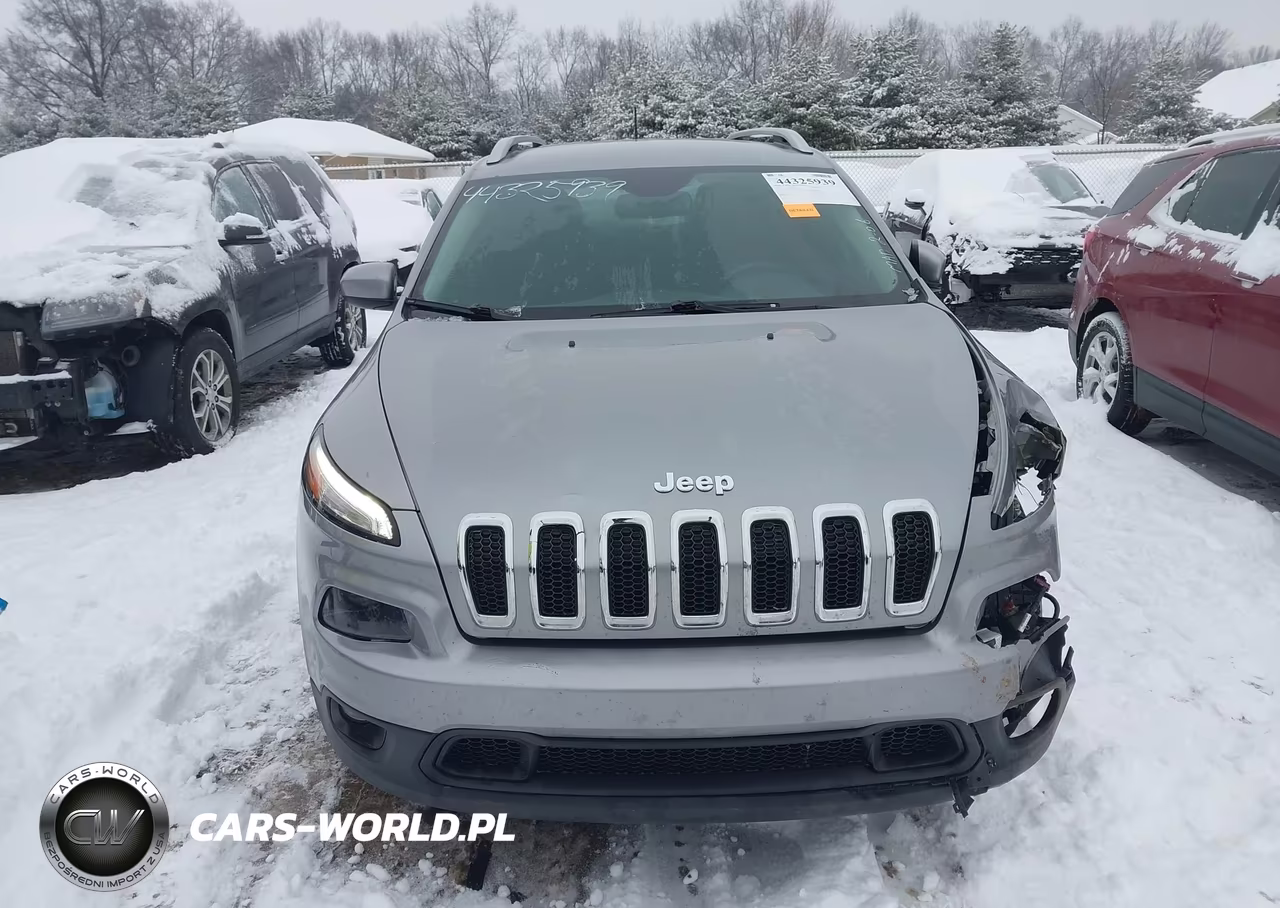 2017 Jeep Cherokee Latitude Fwd VIN:1C4PJLCSXHW549014 - 12