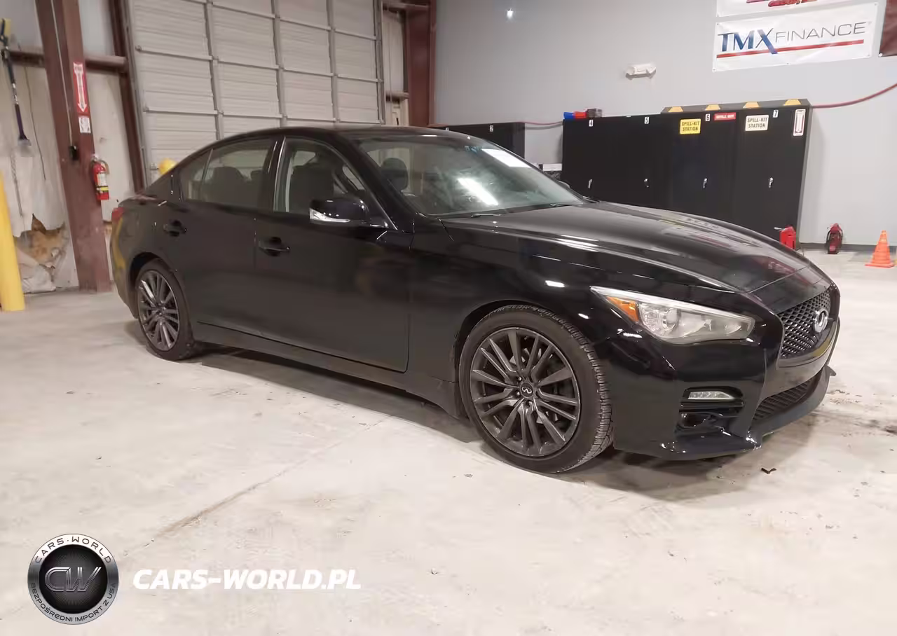 2015 Infiniti Q50 Sport