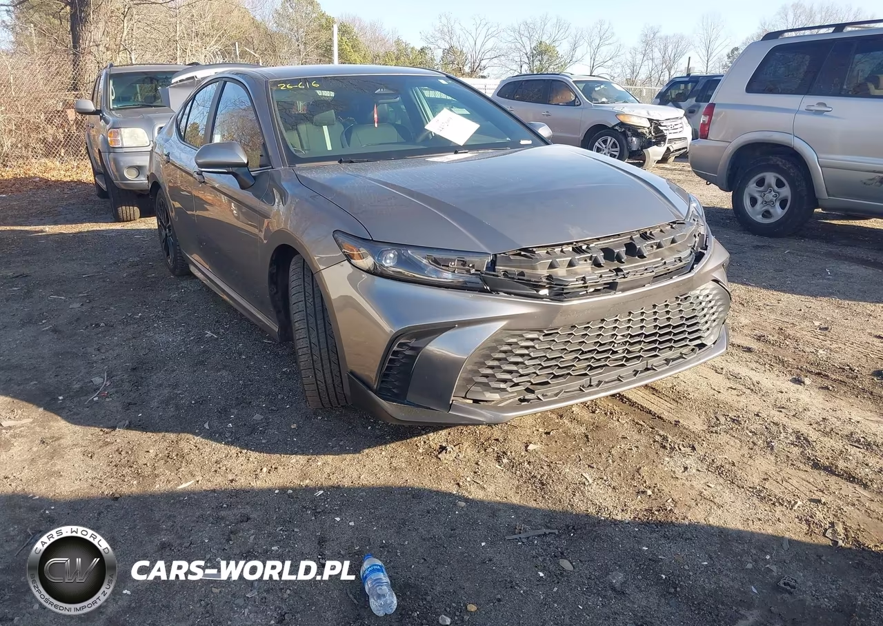 2025 Toyota Camry Se – zdjęcie 1 z 16