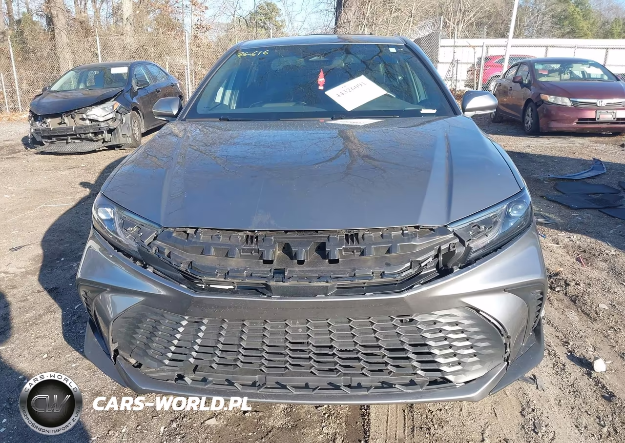 2025 Toyota Camry Se VIN:4T1DAACK3SU590509 - 12