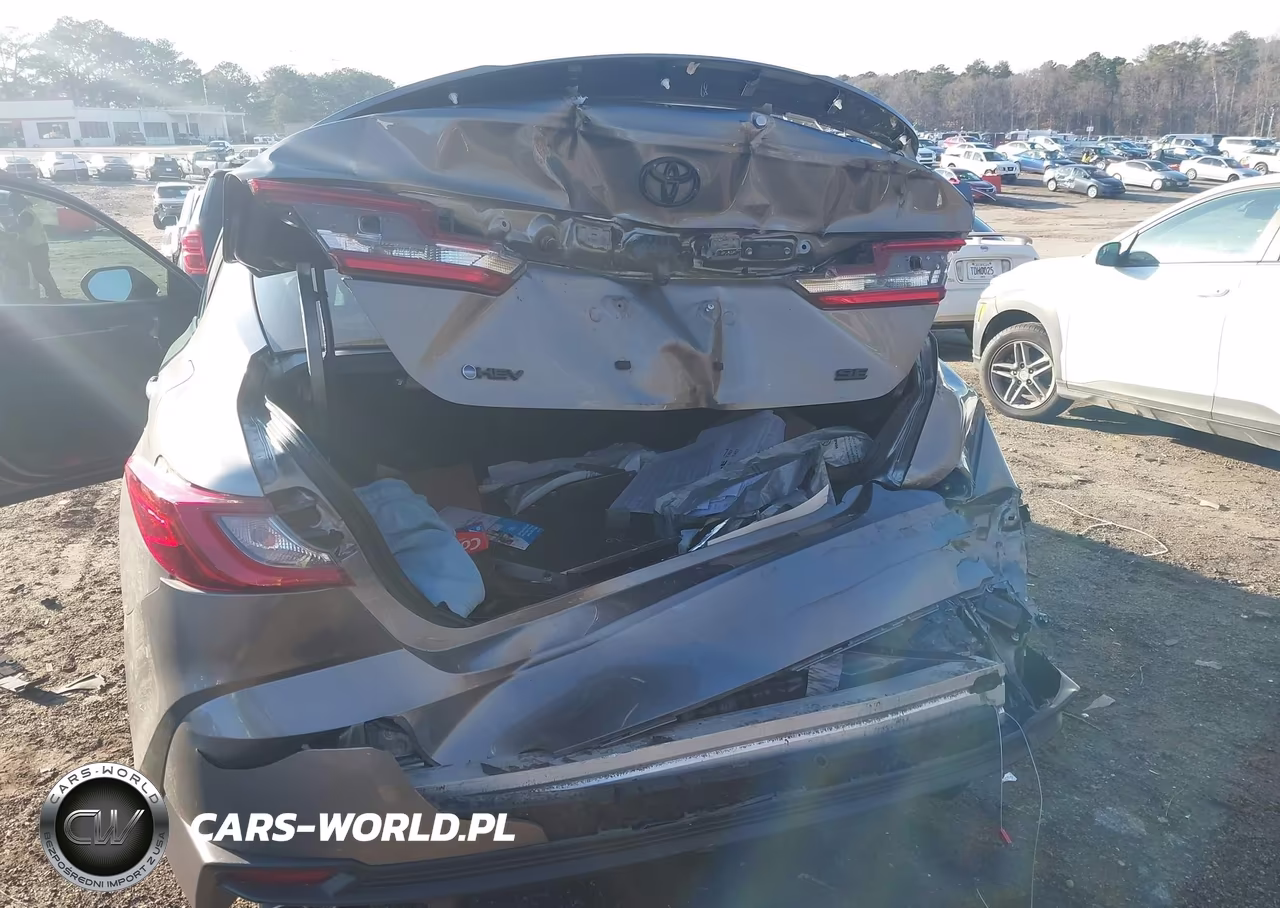 2025 Toyota Camry Se VIN:4T1DAACK3SU590509 - 6