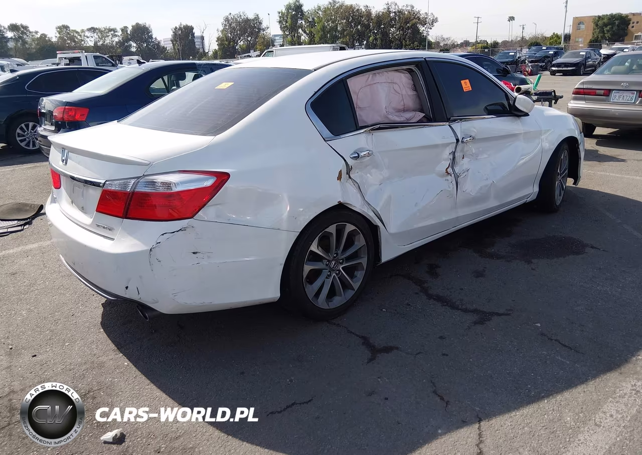 2014 Honda Accord Sport VIN:1HGCR2F50EA233610 - 4