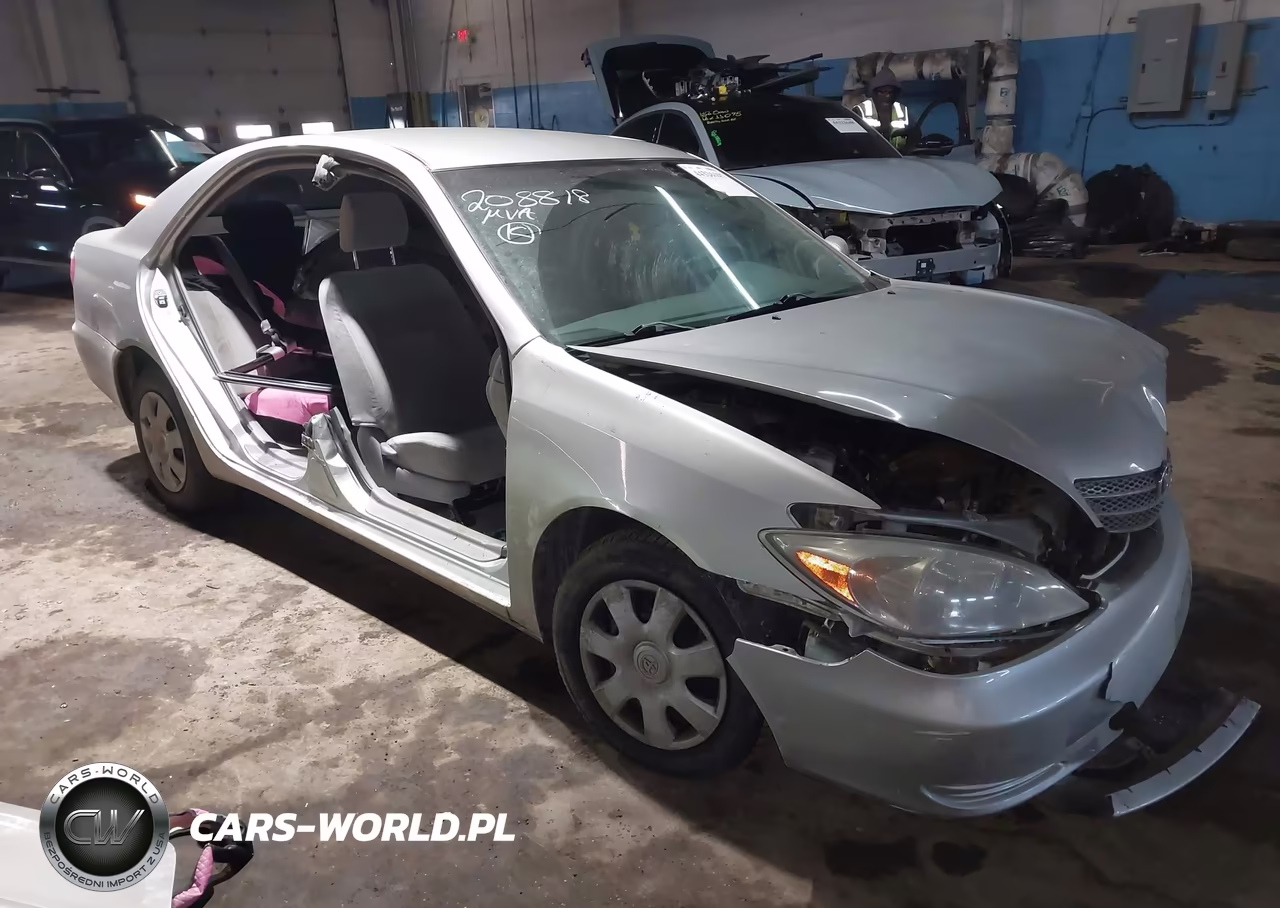 2004 Toyota Camry Le