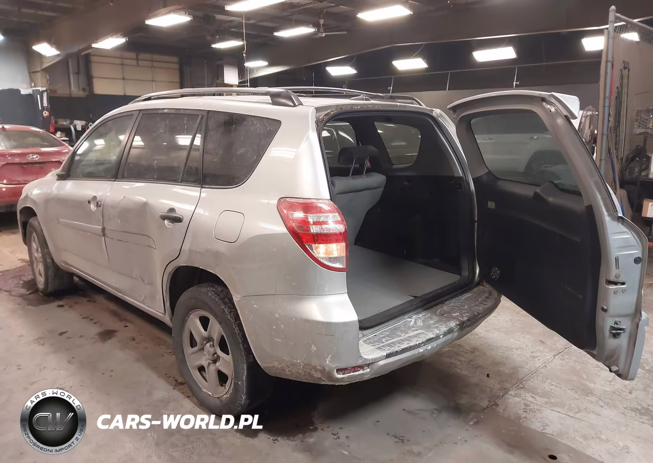 2011 Toyota Rav4 VIN:2T3ZF4DV7BW060469 - 3