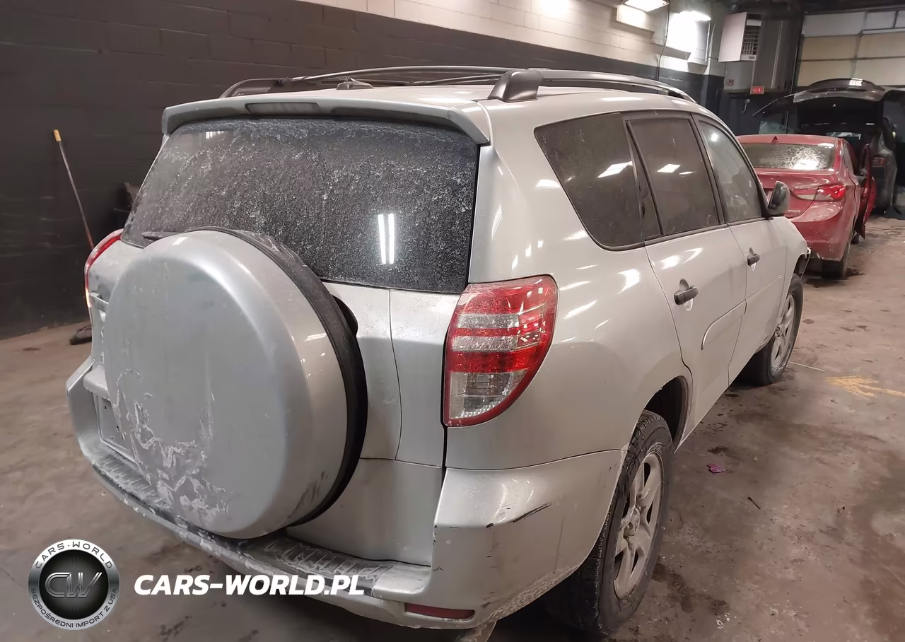 2011 Toyota Rav4 VIN:2T3ZF4DV7BW060469 - 4