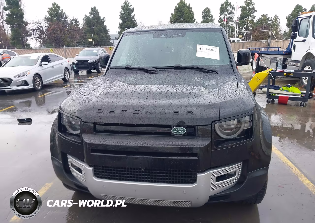 2024 Land Rover Defender 130 P300 S VIN:SALEJFFU8R2311279 - 13