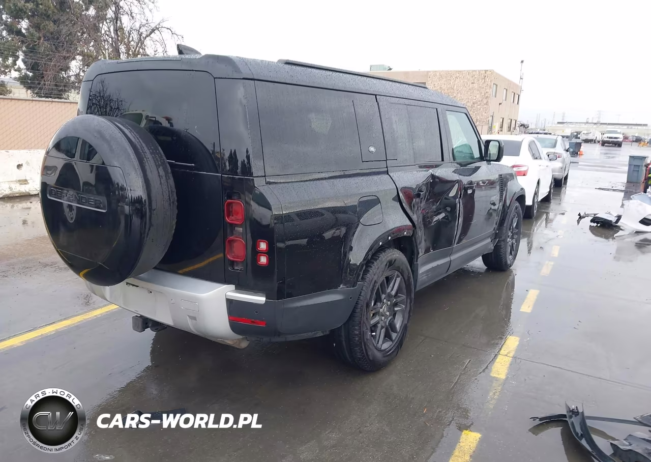 2024 Land Rover Defender 130 P300 S VIN:SALEJFFU8R2311279 - 4