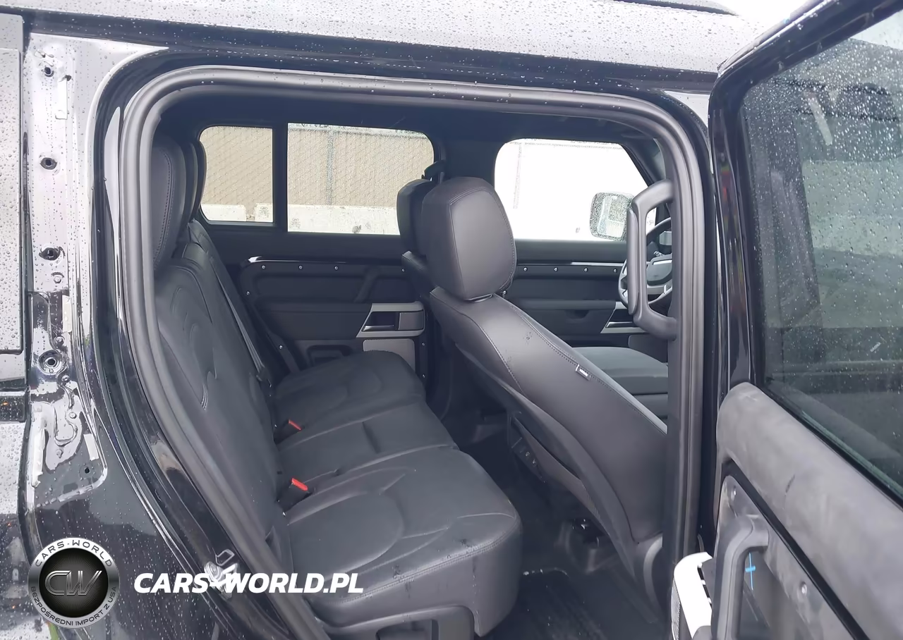 2024 Land Rover Defender 130 P300 S VIN:SALEJFFU8R2311279 - 8
