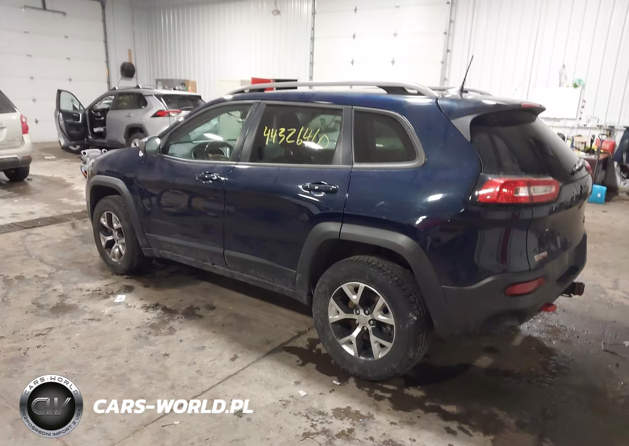 2016 Jeep Cherokee Trailhawk VIN:1C4PJMBS0GW224488 - 3