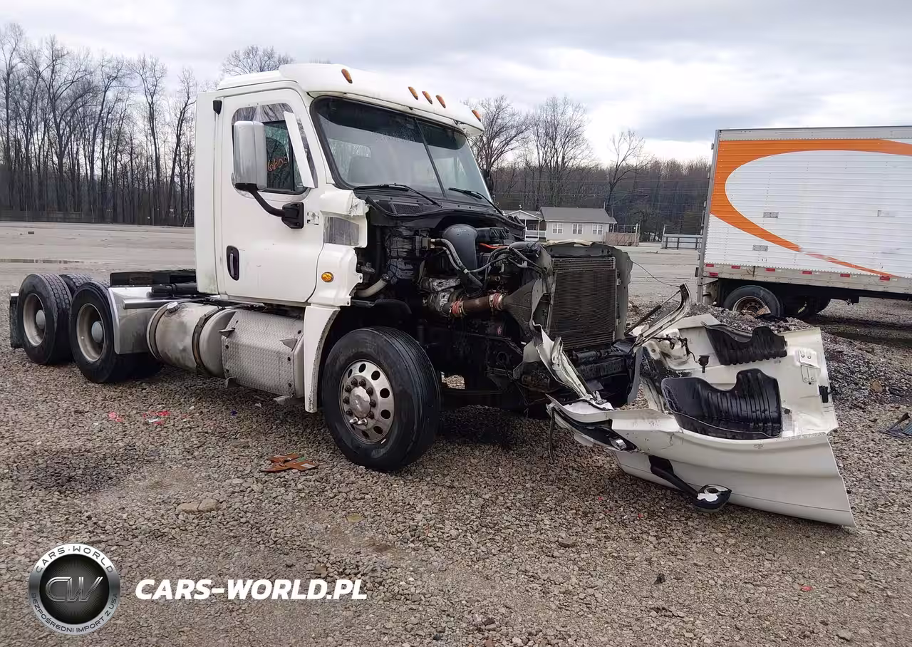 2015 Freightliner Cascadia 125