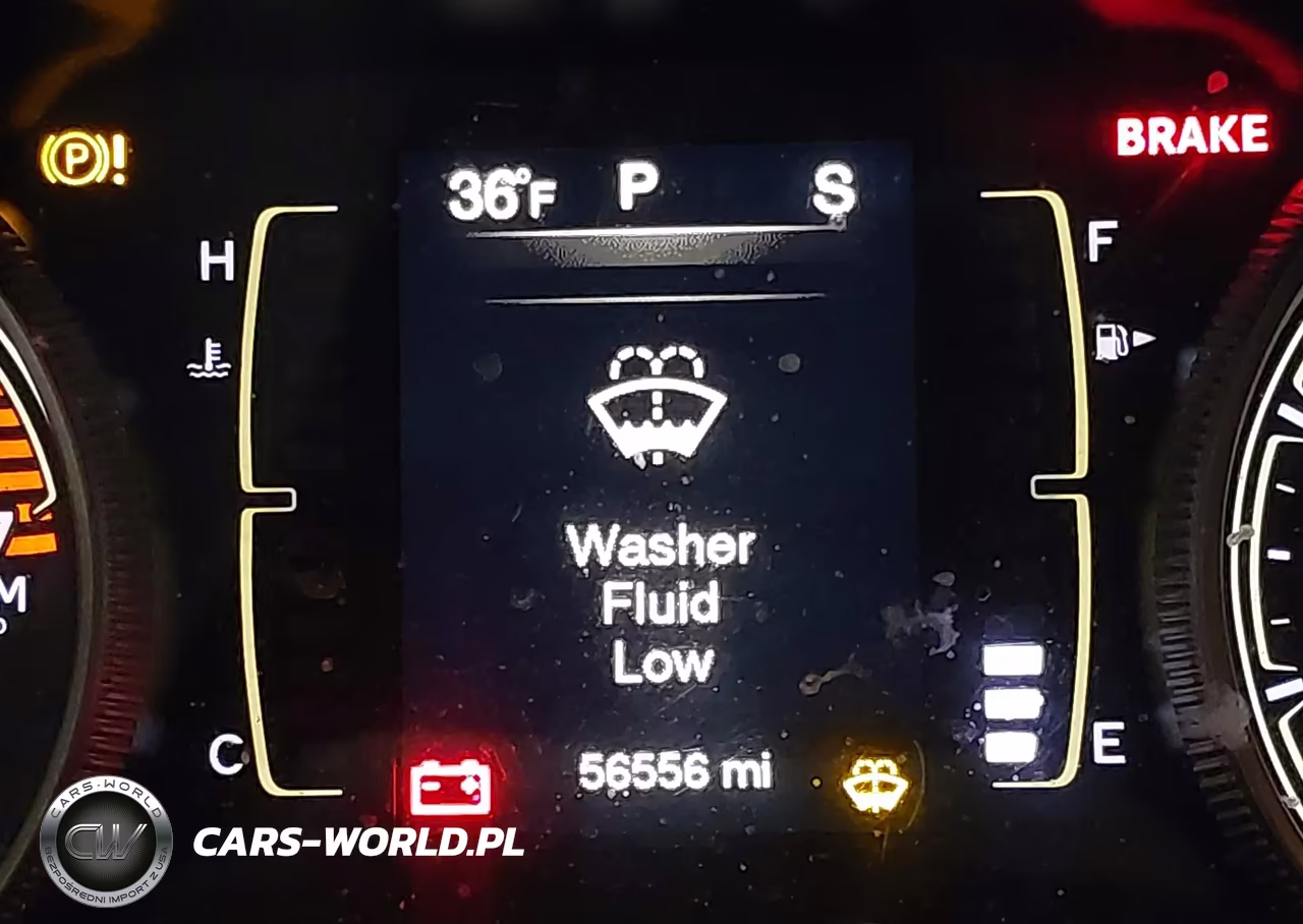 2017 Jeep Cherokee Latitude 4X4 VIN:1C4PJMCB1HW620316 - 16