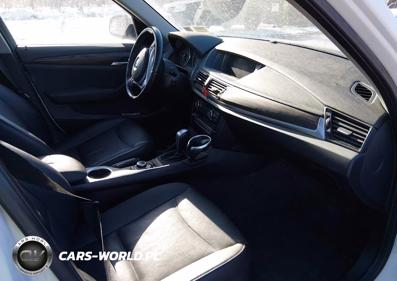 2015 BMW X1 xDrive35I VIN:WBAVM5C52FVV95232 - 5